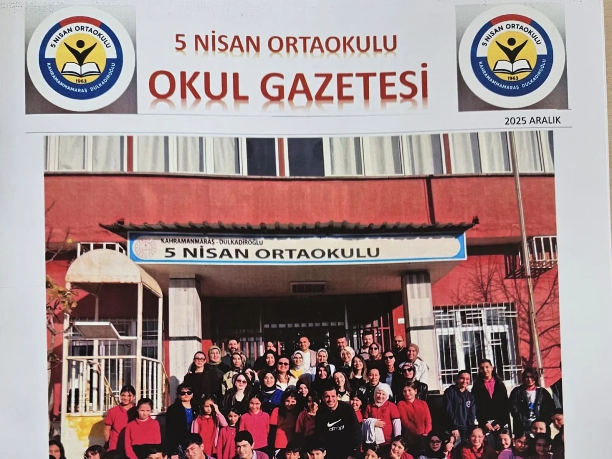 Depremzede Okuldan Umut Dolu Bir Adım: 5 Nisan Ortaokulu Kendi Gazetesini &Ccedil;ıkardı