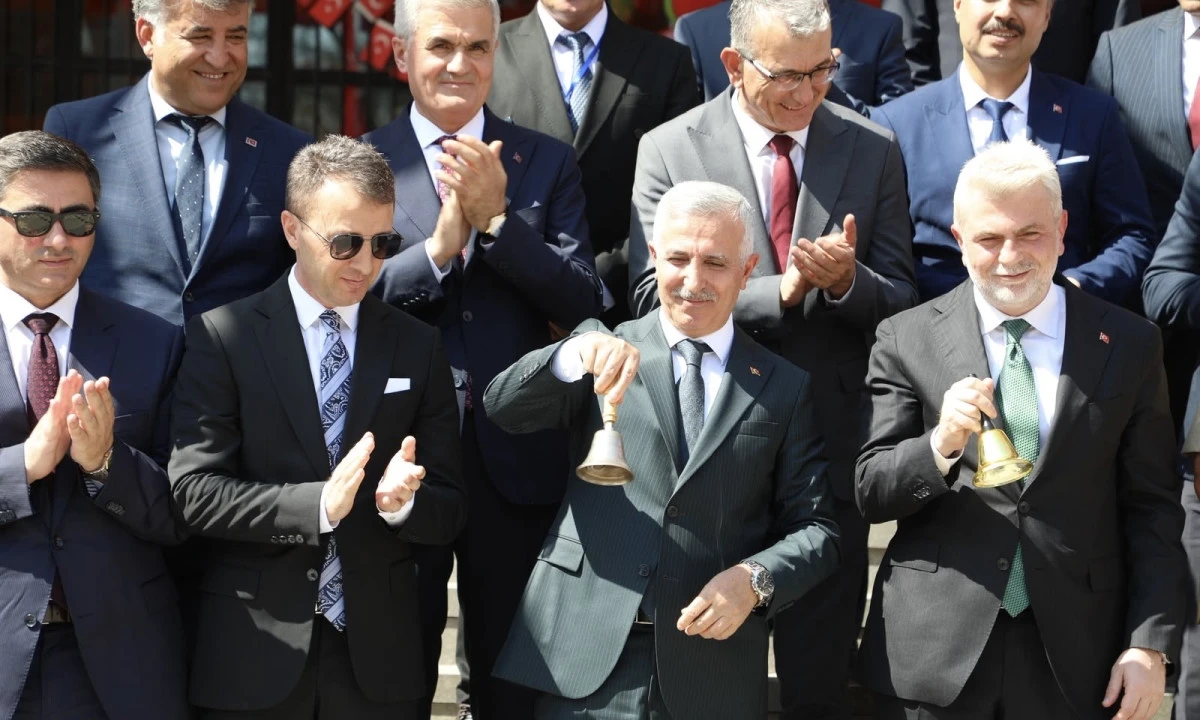 Ders Zili Vali&rsquo;den: Kahramanmaraş&rsquo;ta 246 Bin 640 &Ouml;ğrenci İ&ccedil;in İlk Zil &Ccedil;aldı