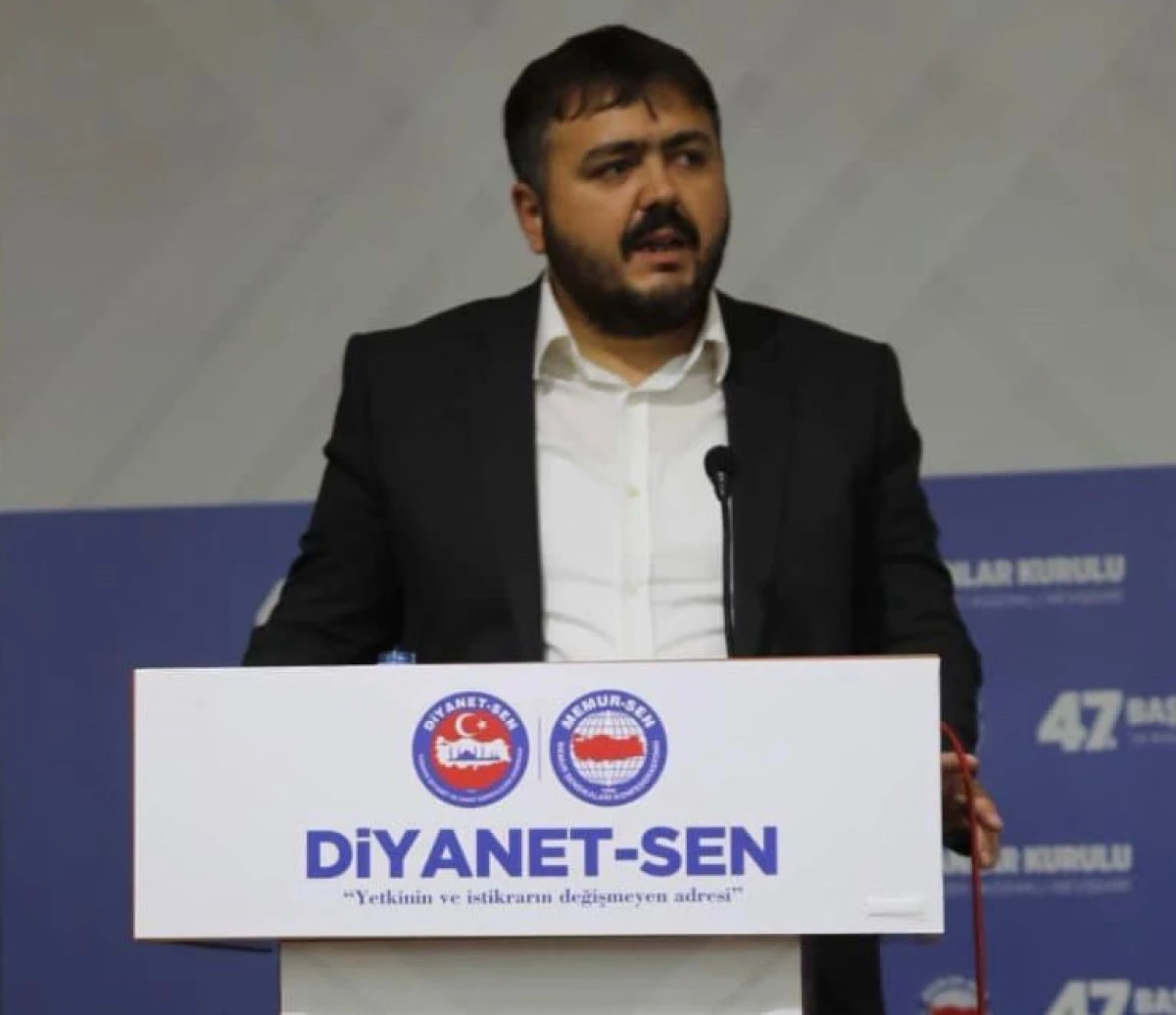 Diyanet-Sen&rsquo;den Mira&ccedil; Kandili Mesajı: &ldquo;Bu Gece, &Uuml;mmet İ&ccedil;in Muhasebe Vaktidir&rdquo;