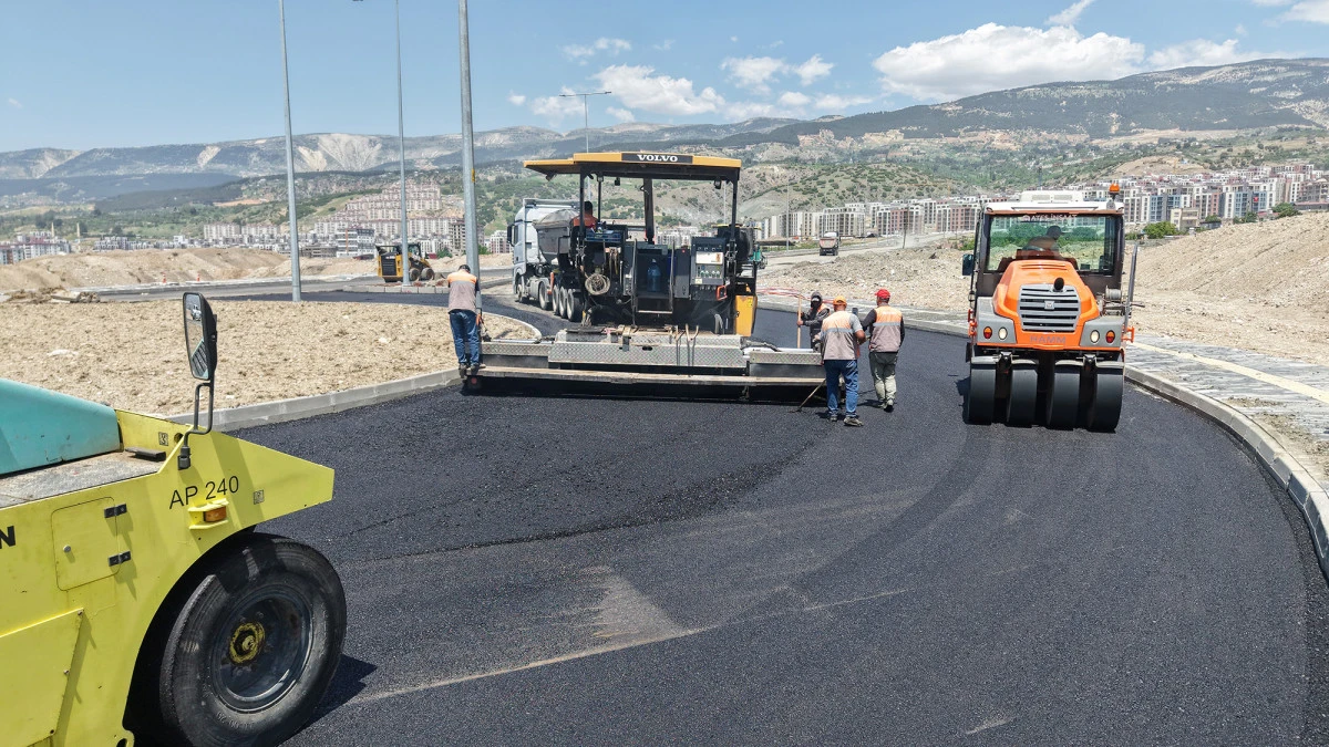 Doğukent ve G&uuml;neşevler&rsquo;e Kesintisiz Ulaşım Hamlesi 