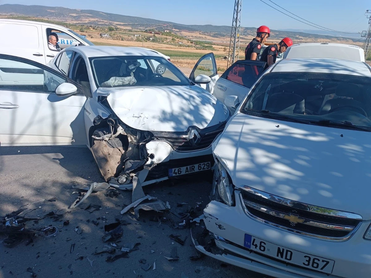 Dulkadiroğlu Akyar Mahallesi’nde Trafik Kazası: 1 Kişi Yaralandı