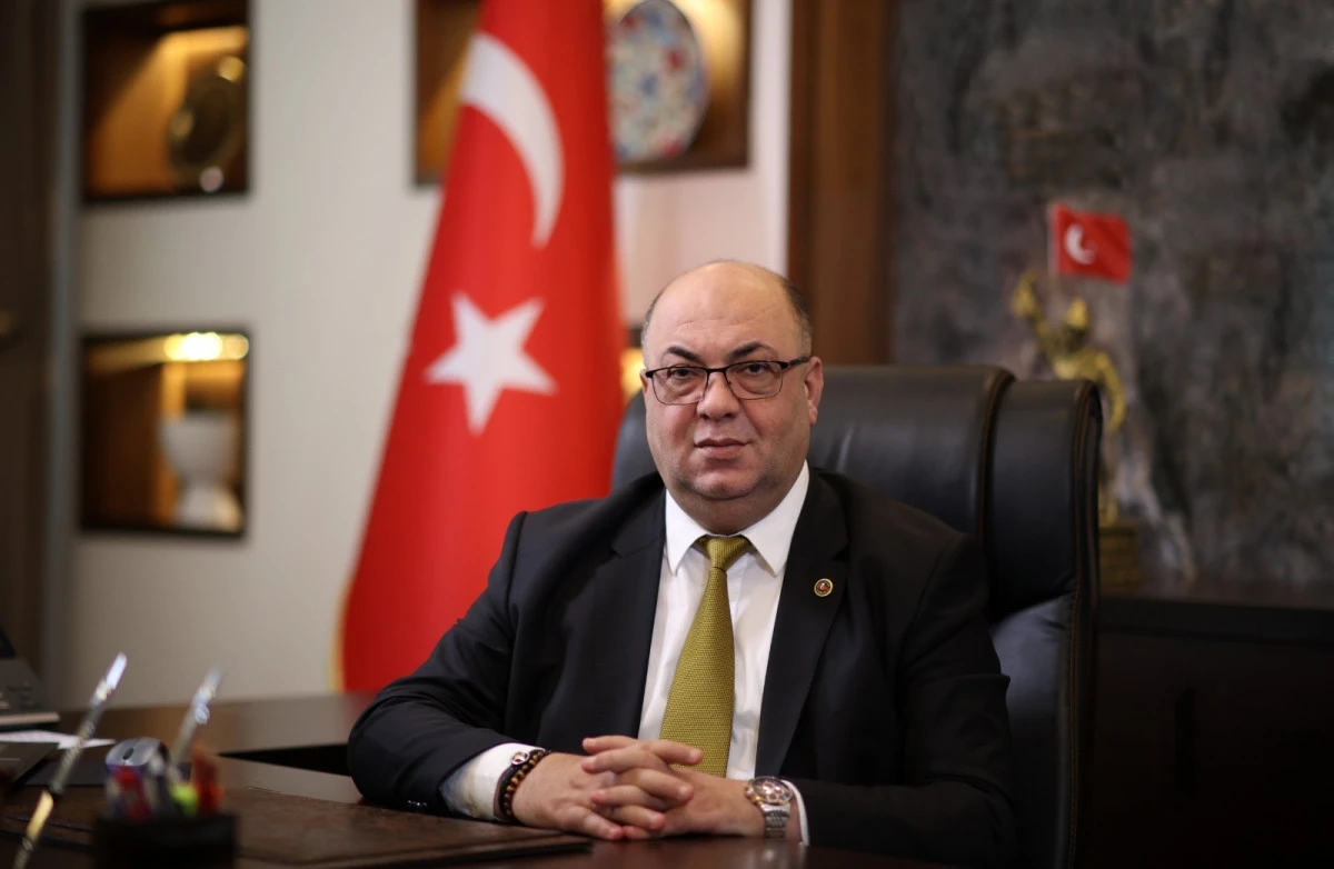  Dulkadiroğlu Belediye Başkanı Mehmet Akpınar Sanayi Siteleri Hakkında Kamuoyunu Bilgilendirdi