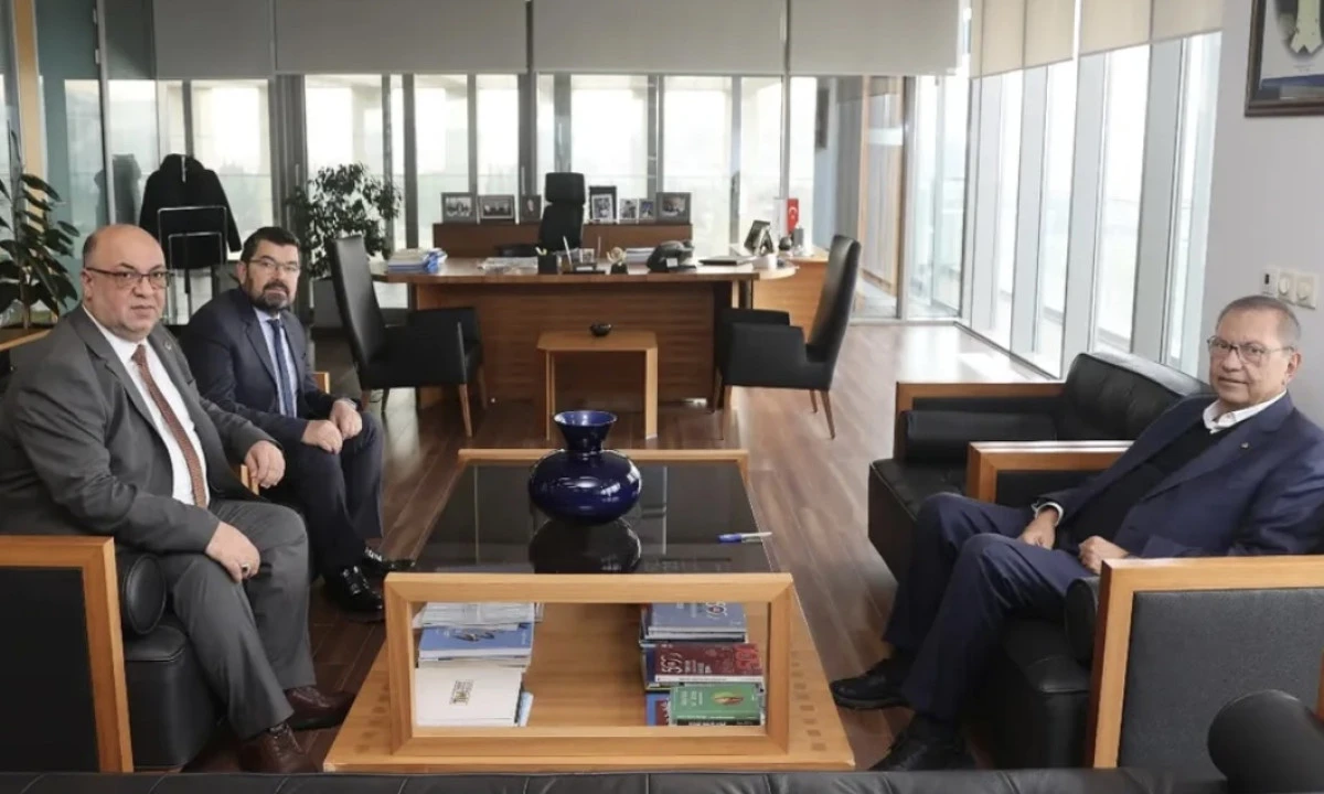 Dulkadiroğlu Belediyesi&rsquo;nden İş D&uuml;nyasıyla G&uuml;&ccedil;l&uuml; İstişare Trafiği