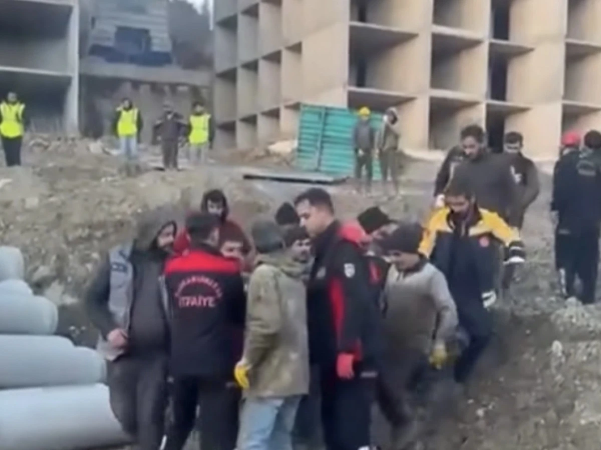 Dulkadiroğlu&rsquo;nda inşaat kazası: İş&ccedil;i hastaneye kaldırıldı