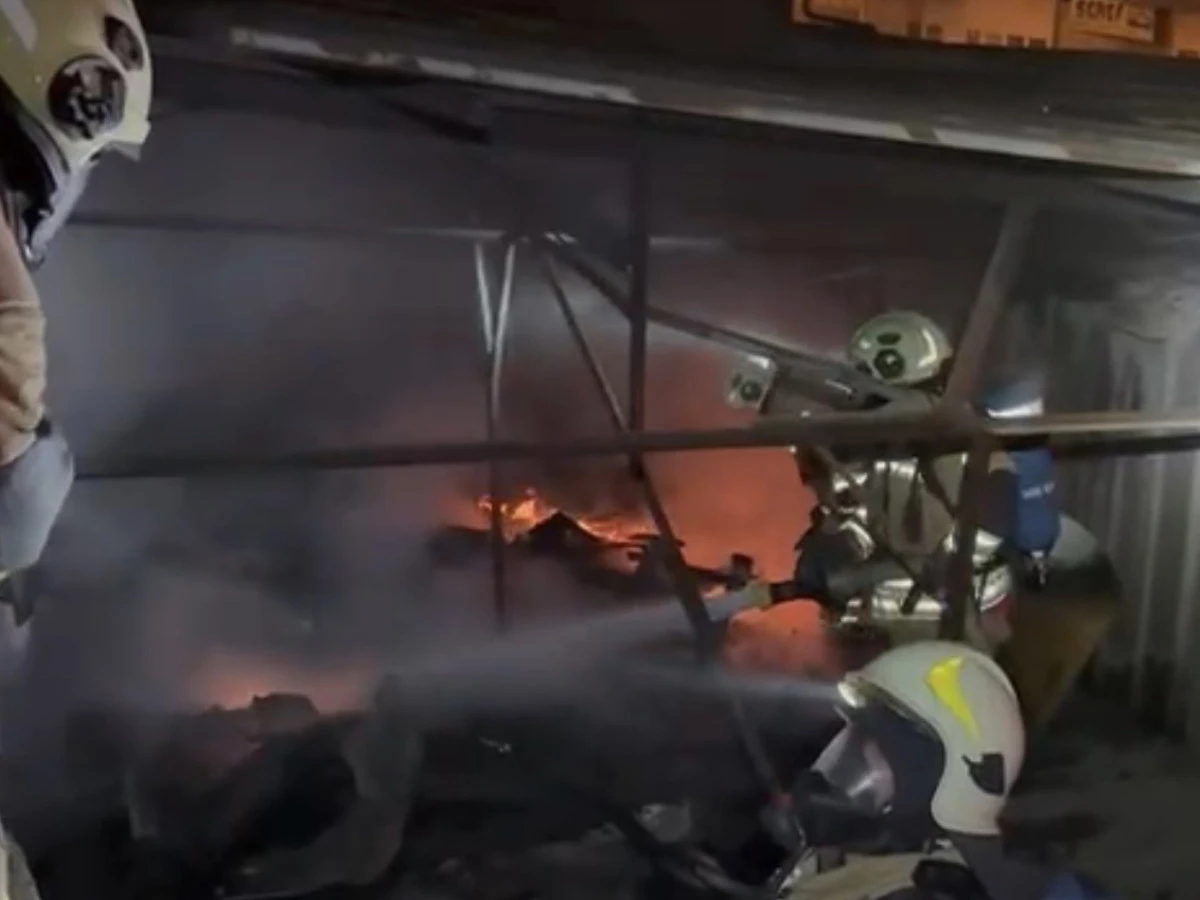 Dulkadiroğlu&rsquo;nda Sanayi Sitesinde İş Yeri Yangını Korkuttu