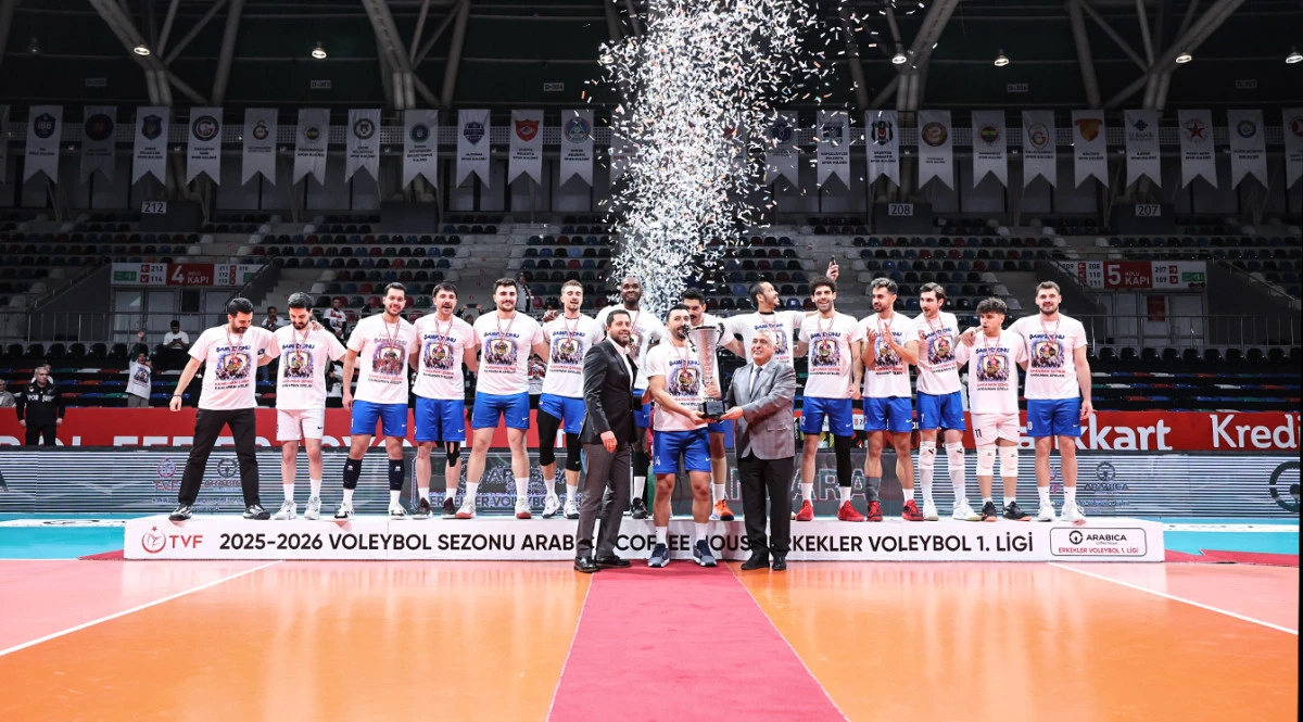 Edeler, Efeler Ligi&rsquo;nde... Onikişubat Belediyespor kupayı kaldırdı