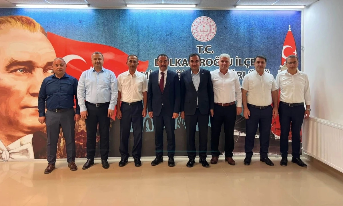 Eğitim Bir-Sen&rsquo;den İl&ccedil;e Mill&icirc; Eğitim M&uuml;d&uuml;rlerine Hayırlı Olsun Ziyareti