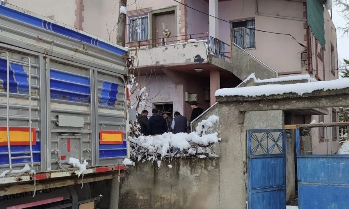 Elbistan&rsquo;da 38 Yaşındaki Kadın Evinde &Ouml;l&uuml; Bulundu