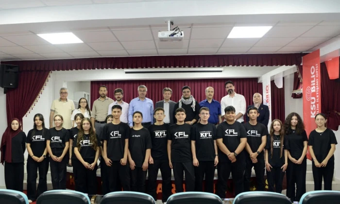 &ldquo;Gazze&rsquo;de &Ouml;ğrenci Olmak&rdquo; Bilim Kafe etkinliği ile ele alındı