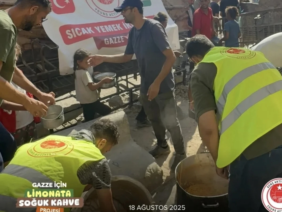 Gazze'den Kahramanmaraş'a Selam Var: Limonata ve Soğuk Kahve Etkinliğiyle Yardımlar Ulaştı