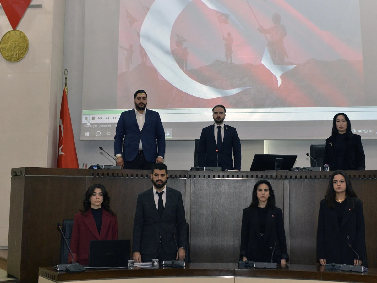 Gençlik Meclisi’nde Yılın Son Olağan Meclis Toplantısı 