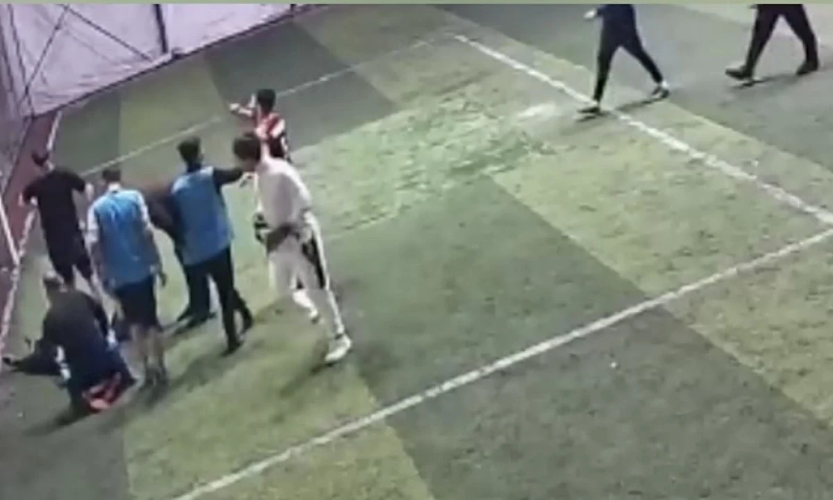 Kaleciydi: Halı Sahada Acı &Ouml;l&uuml;m