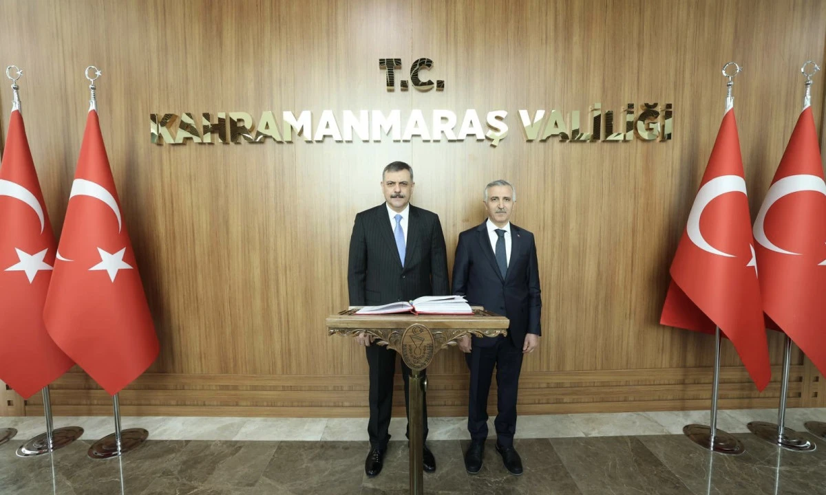 İ&ccedil;işleri Bakanı Mustafa &Ccedil;ift&ccedil;i İlk Resm&icirc; Ziyaretinde Kahramanmaraş Valisi &Uuml;nl&uuml;ler&rsquo;i Ziyareti