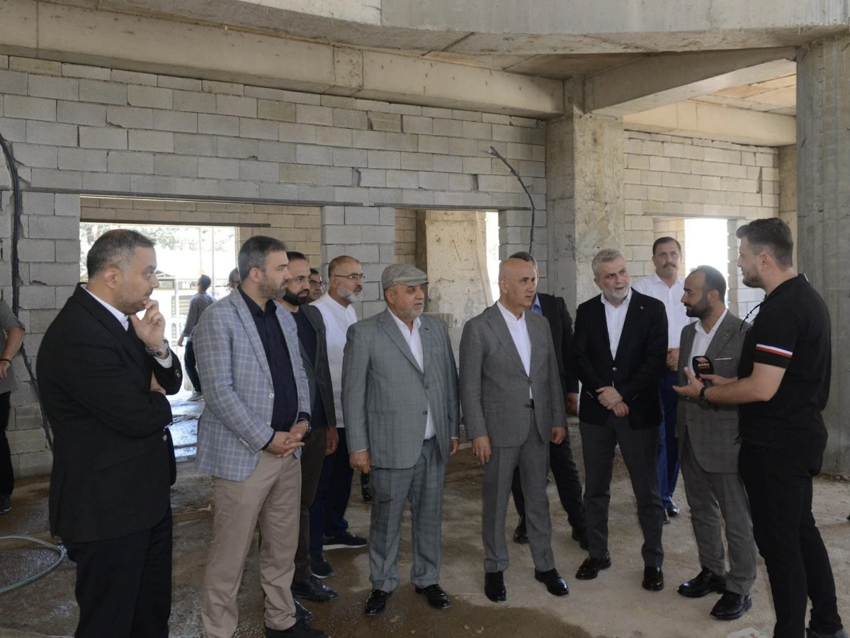 İmam Hatip Tatbikat Camii Açılış İçin Gün Sayıyor: 50 Yıllık Hayalin Adı “İbrahim Koç Uygulama Camii”