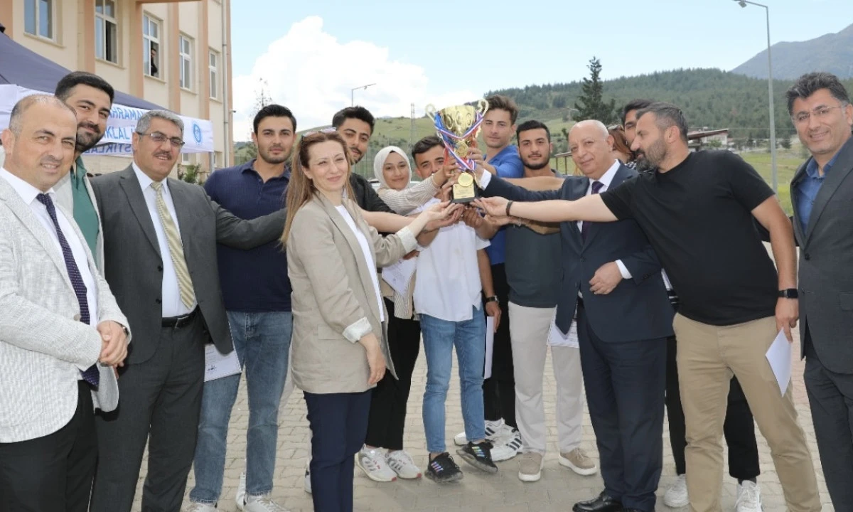 İstiklal’in Cesur Öğrencileri USARGames 2025’in Zirvesinde!