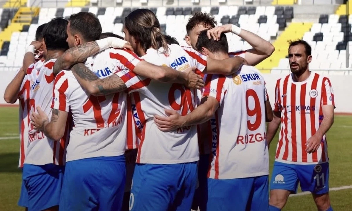 İstiklalspor deplasmanda kazandı, play-off biletini kaptı