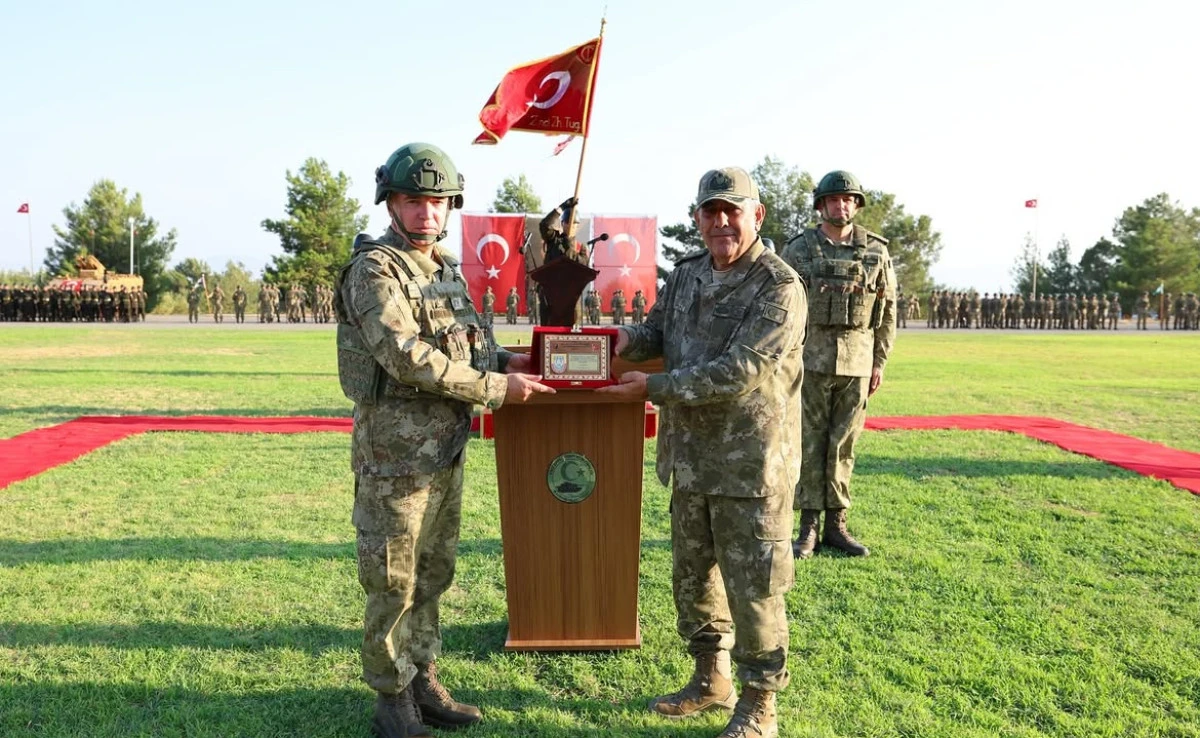 Kahramanmaraş 2. Zırhlı Tugay Komutanlığı’nda Devir Teslim Töreni