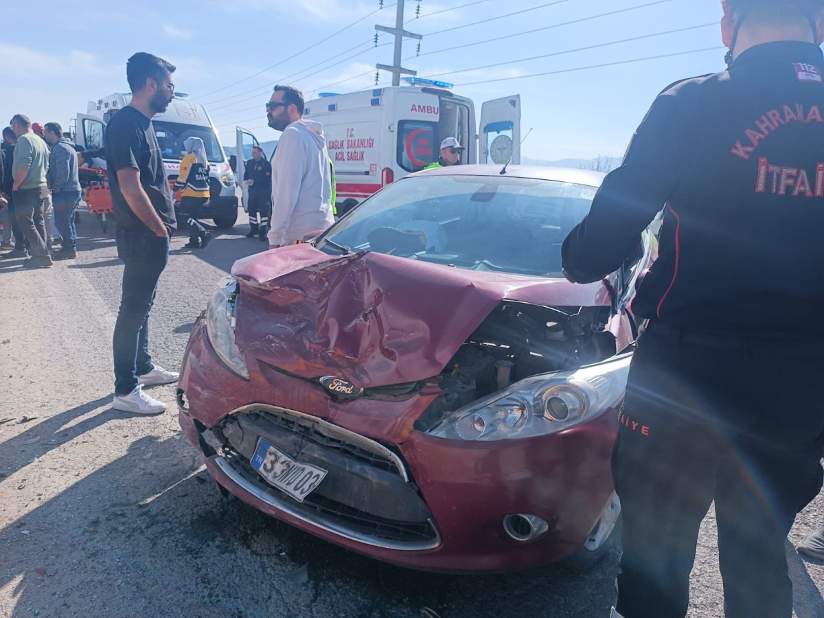 Kahramanmaraş – Adana Yolu Üzerinde Çift Taraflı Trafik Kazası: 6 Kişi Hafif Yaralandı