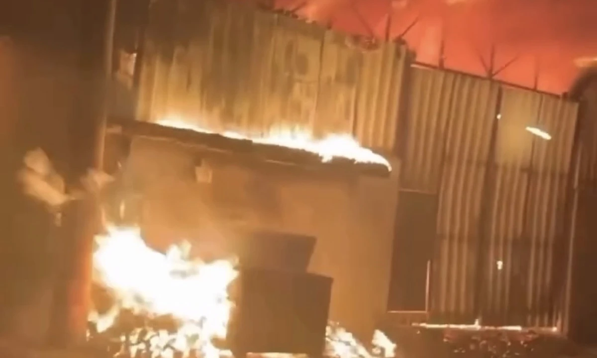 Kahramanmaraş Dulkadiroğlu&rsquo;nda Depoda Yangın