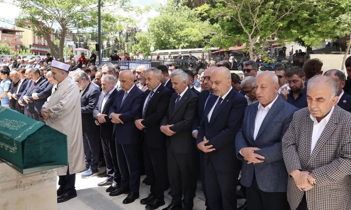 Kahramanmaraş, Hacı Ali &Ouml;zal&rsquo;a Veda Etti