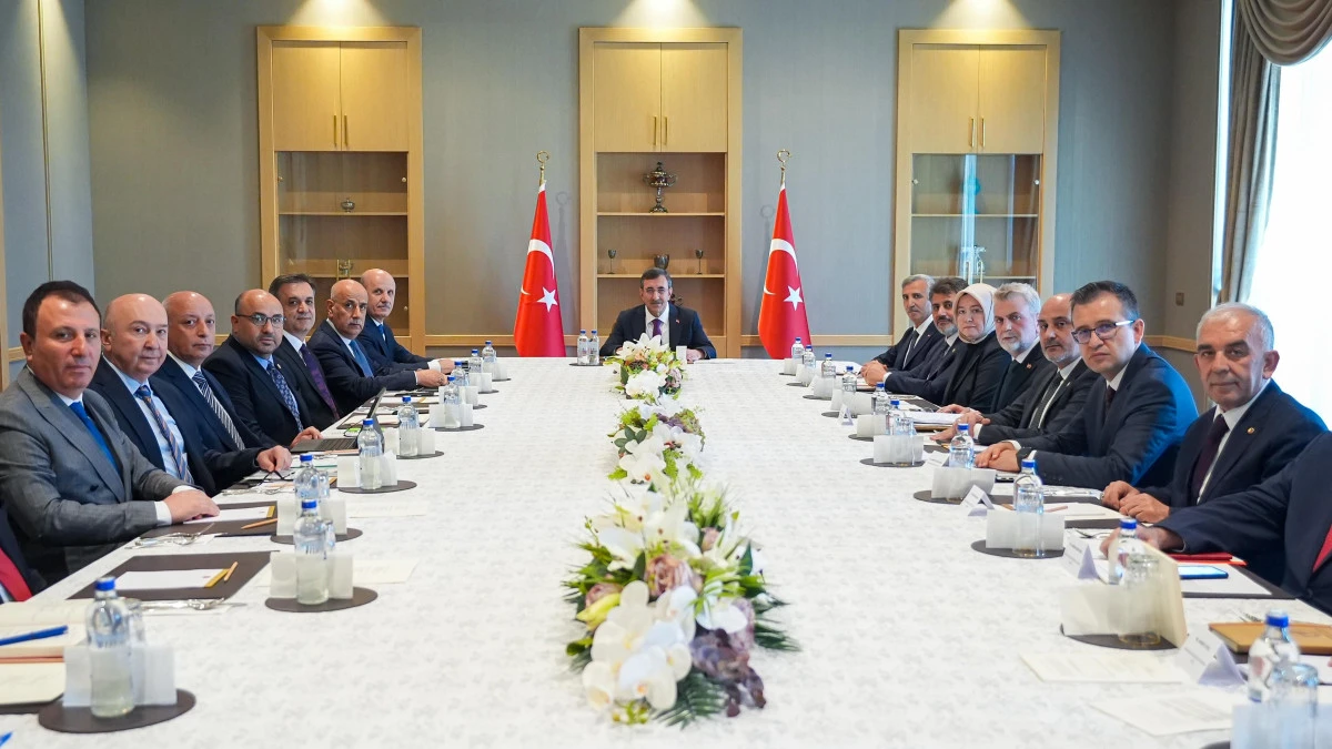 Kahramanmaraş Heyetinden Cumhurbaşkanı Yardımcısı Yılmaz’a Ziyaret