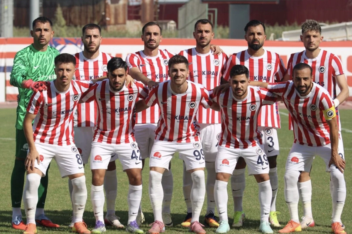 Kahramanmaraş İstiklalspor’dan Tarihi Zafer: Adanaspor’u 6-0’la Geçti