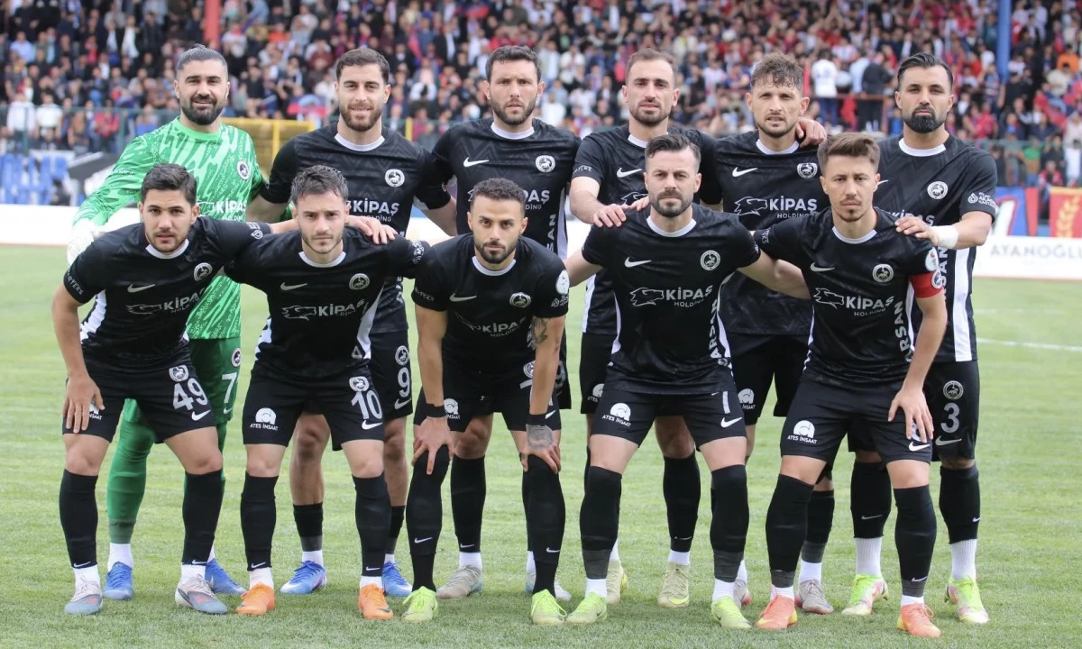 Kahramanmaraş İstiklalspor&rsquo;un 1. Lig hayali penaltılarda sona erdi