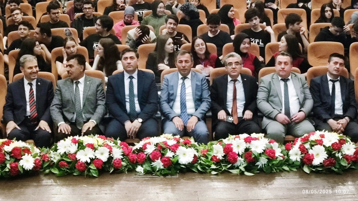 Kahramanmaraş Liselerinde Bilim Uygulamaları Sempozyumu Gerçekleştirildi