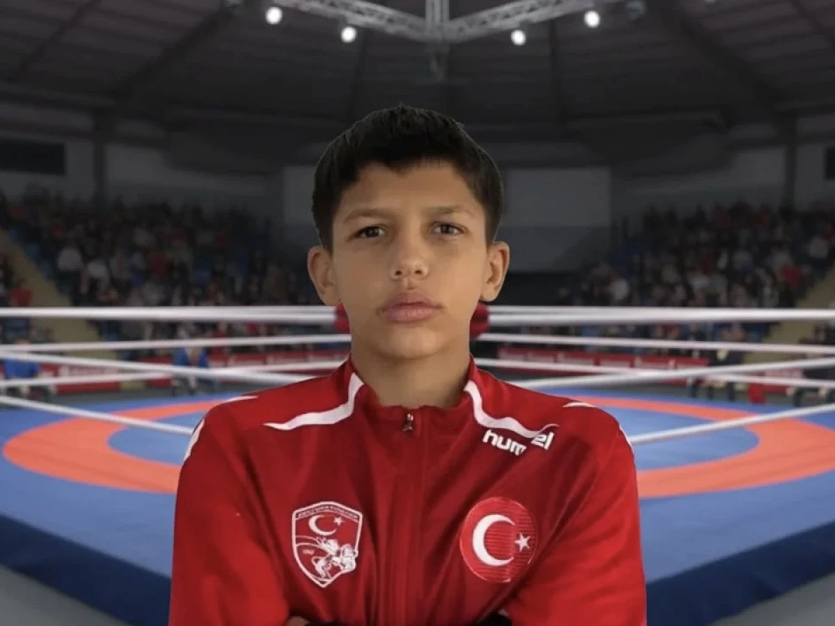 Kahramanmaraşlı Güreşçi Kıvrak’tan Tarihi Zafer: “Mazlum Milletlerin Umudu Olma Bilinciyle Mindere Çıktı”