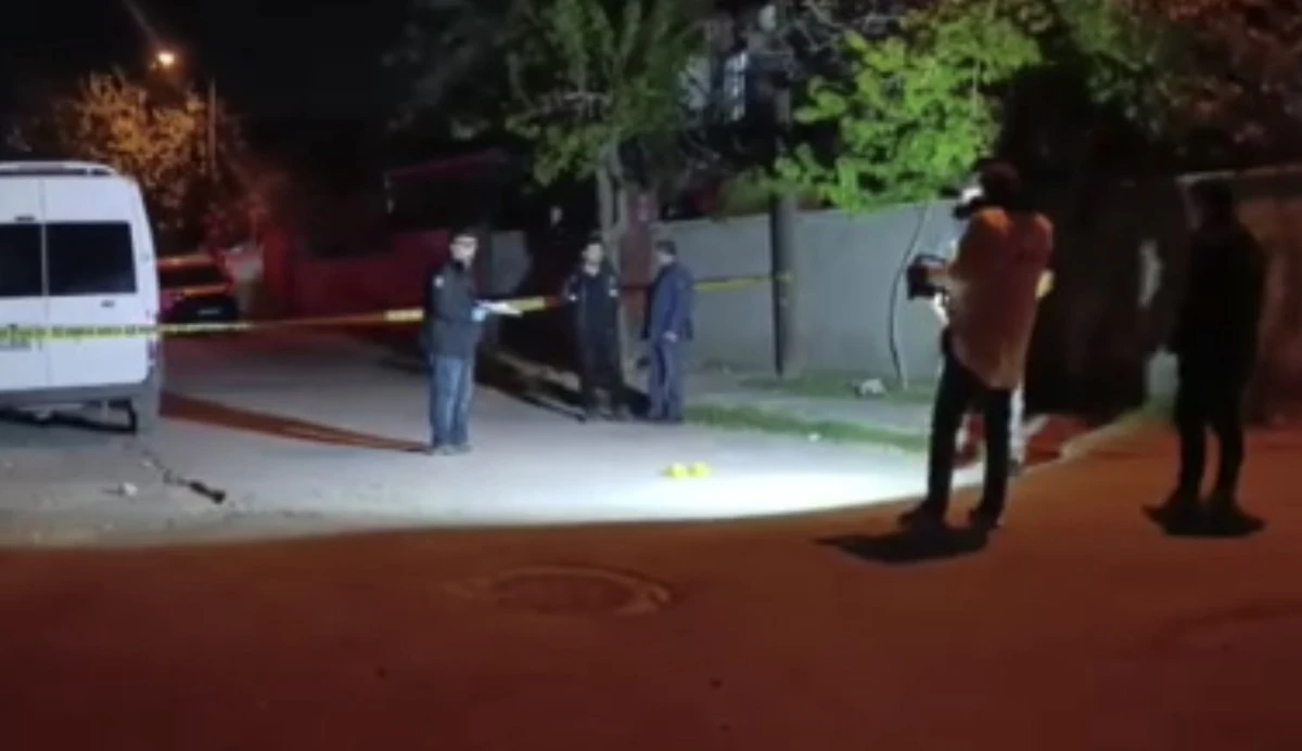 Kahramanmaraş&rsquo;ta Aileler Arasında Silahlı &Ccedil;atışma: Mahalle Savaş Alanına D&ouml;nd&uuml;