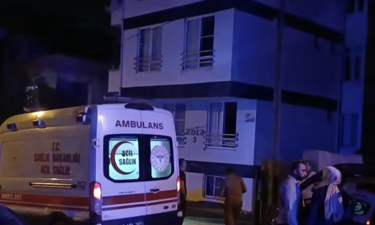 Kahramanmaraş&rsquo;ta Apartman Dairesinde Kanlı Saldırı: Bir Kişi Ağır Yaralandı