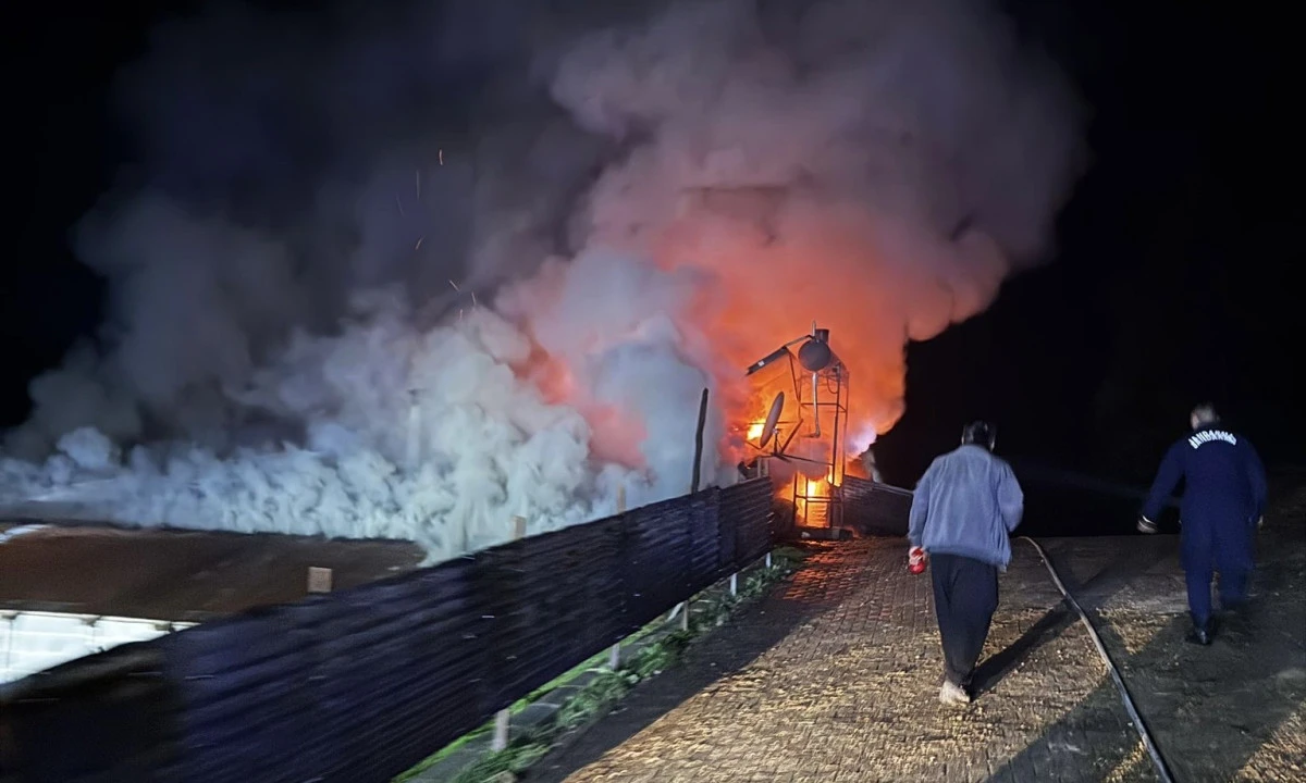 KAHRAMANMARAŞ&rsquo;TA EV YANGINI: 72 YAŞINDAKİ KADIN HAYATINI KAYBETTİ