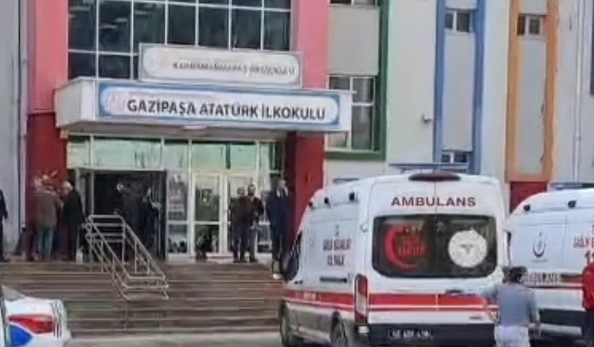 Kahramanmaraş’ta İlkokulda Şüpheli Koku Panik Yarattı: Çok Sayıda Öğrenci Hastaneye Kaldırıldı