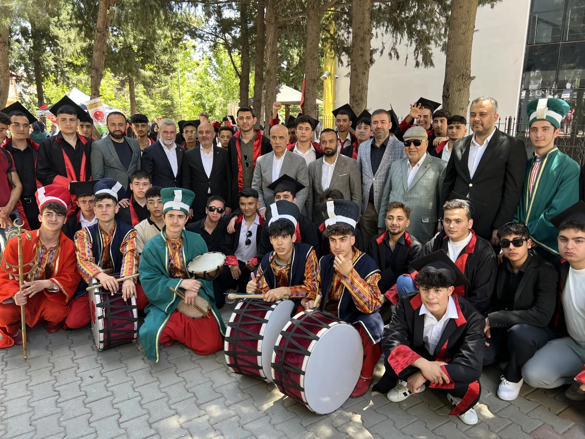 Kahramanmaraş’ta İmam Hatip Mezunları ve Gönüllüleri Buluştu