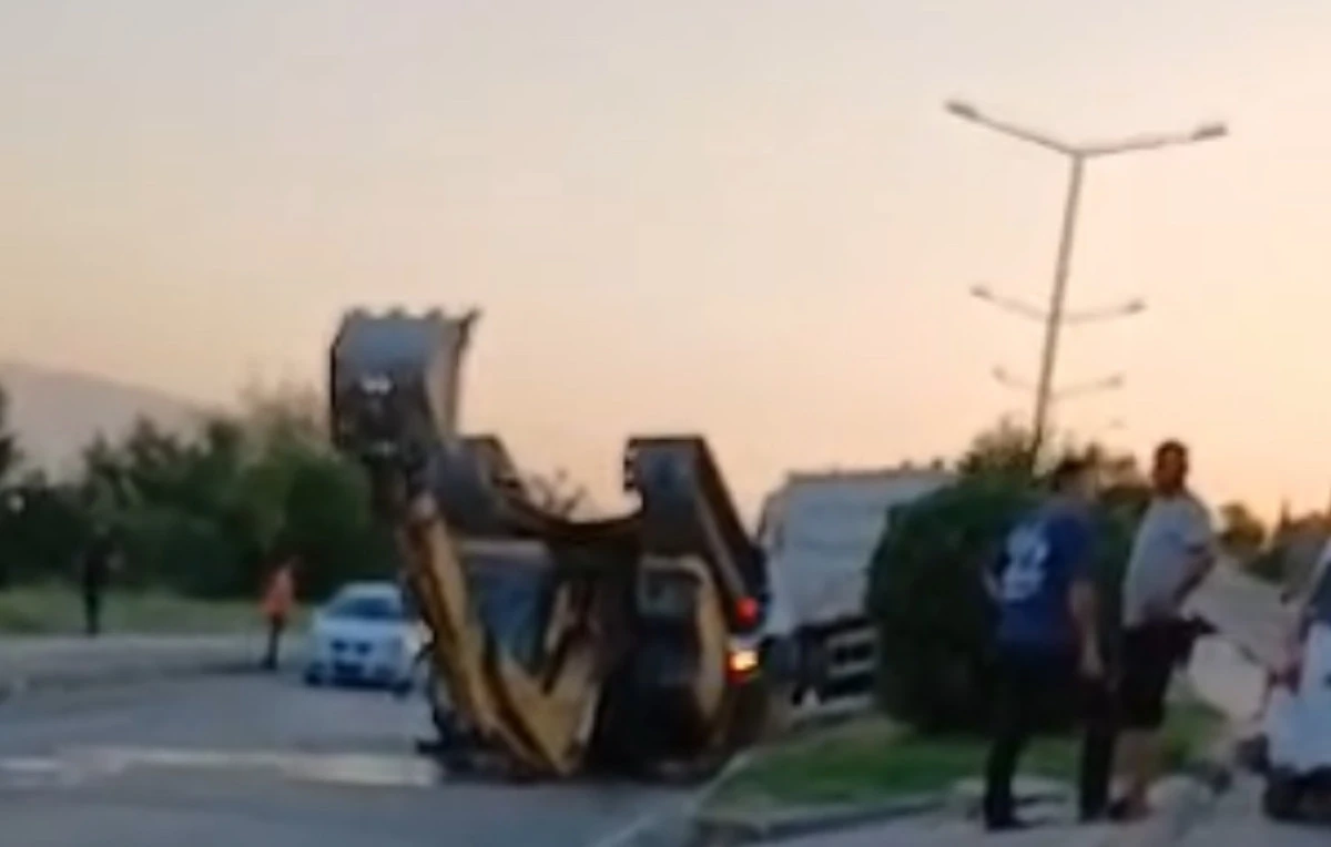 Kahramanmaraş’ta Kamyon ile Taksi Çarpıştı: Yaralılar Var