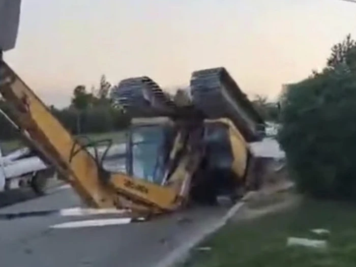 Kahramanmaraş’ta Kamyon ile Taksi Çarpıştı: Yaralılar Var