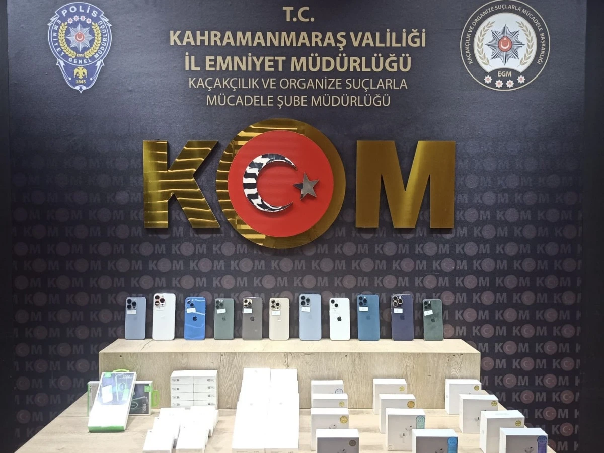 Kahramanmaraş’ta KOM Operasyonunda Kaçak Cep Telefonu ve Emtia Ele Geçirildi