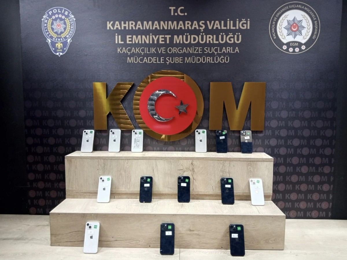 Kahramanmaraş’ta KOM Şube Müdürlüğü’nden Kaçak Telefon ve Makaron Operasyonu