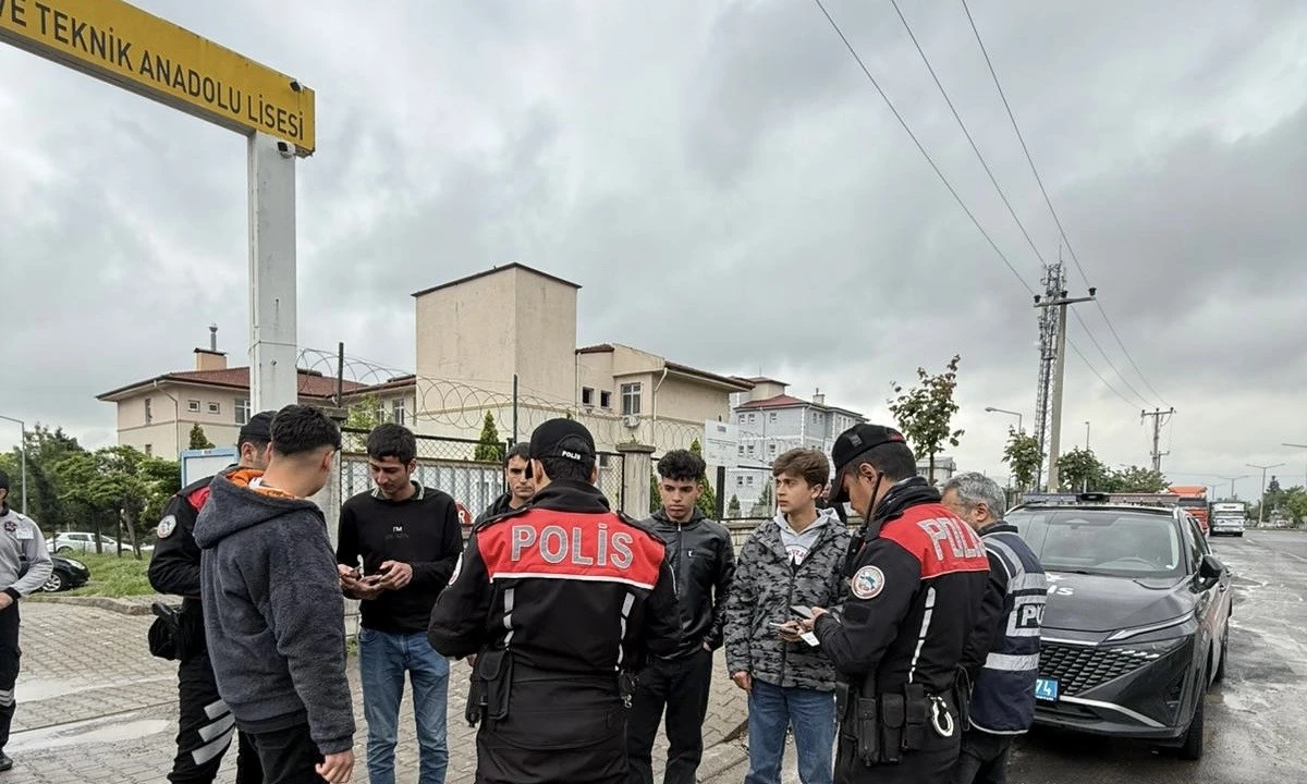 Kahramanmaraş&rsquo;ta Okul &Ccedil;evrelerinde G&uuml;venlik &Ouml;nlemleri Artırıldı