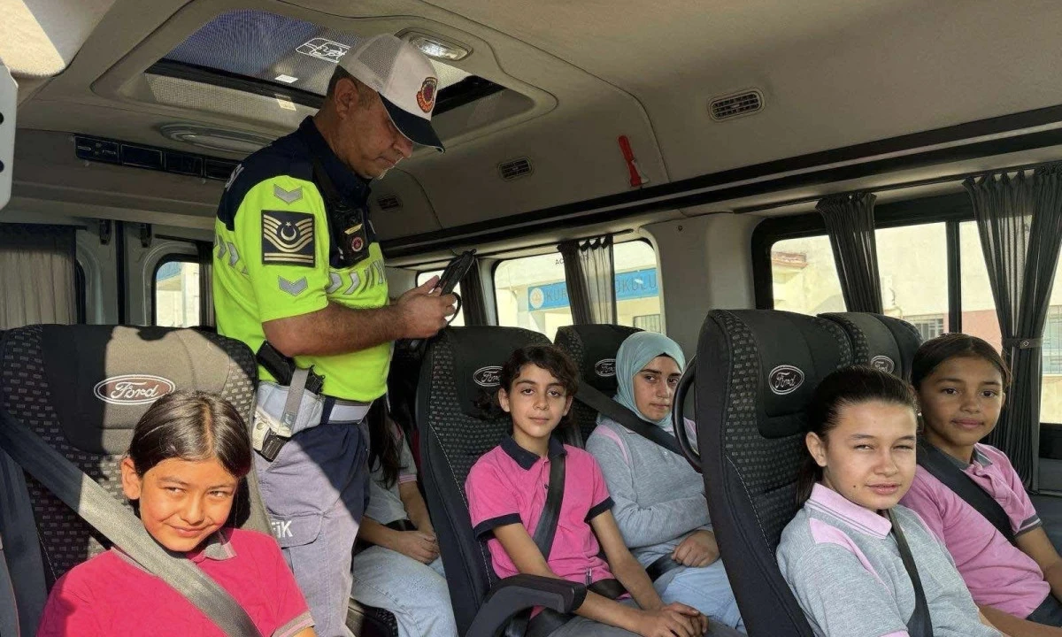 Kahramanmaraş&rsquo;ta okul &ccedil;evrelerine jandarma denetimi