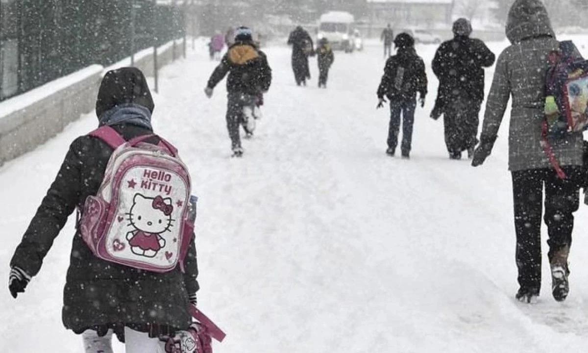 Kahramanmaraş&rsquo;ta Olumsuz Hava Koşulları Nedeniyle Eğitime Bir G&uuml;n Ara Verildi