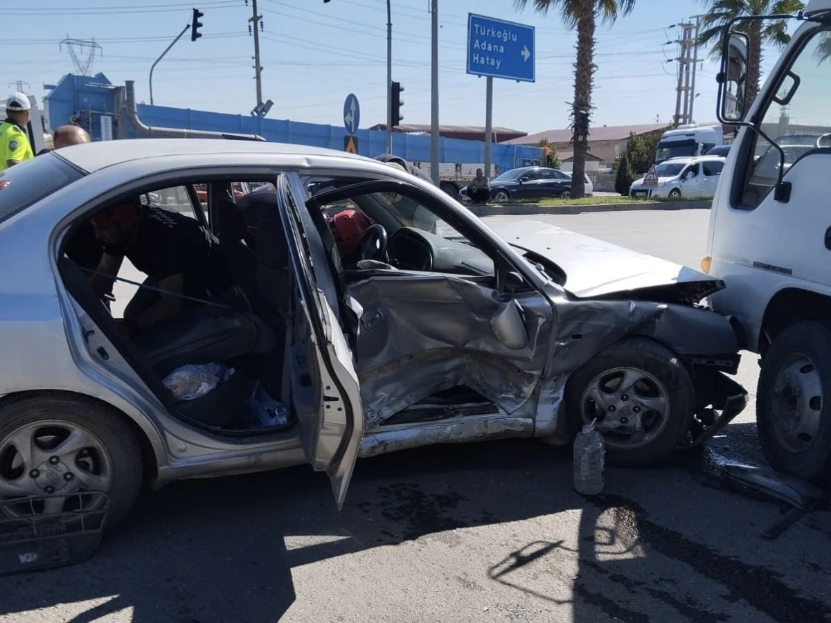 Kahramanmaraş’ta Peş Peşe Trafik Kazaları: 4 Yaralı