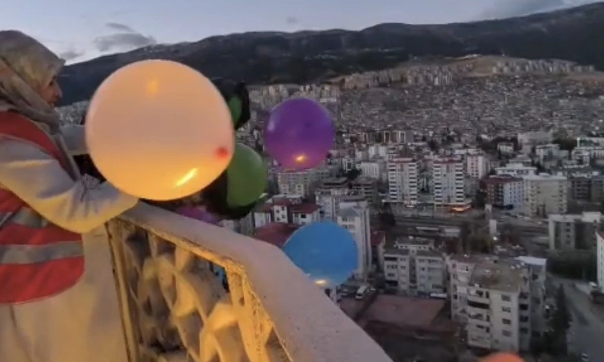 Kahramanmaraş&rsquo;ta Ramazan&rsquo;a Renkli Başlangı&ccedil;: İlk İftar, İlk Top Atışı ve G&ouml;ky&uuml;z&uuml;ne Y&uuml;kselen Balonlar