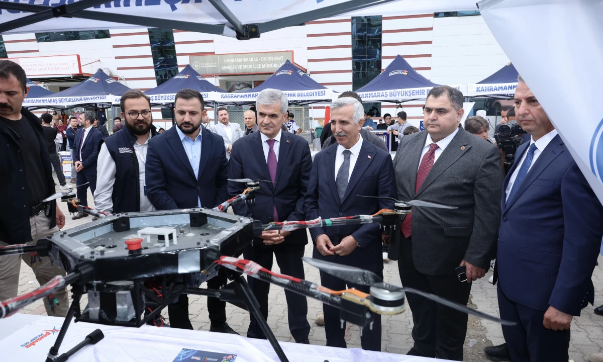 Kahramanmaraş&rsquo;ta Teknoloji R&uuml;zg&acirc;rı: Robotik ve Teknoloji Festivali&rsquo;ne Yoğun İlgi