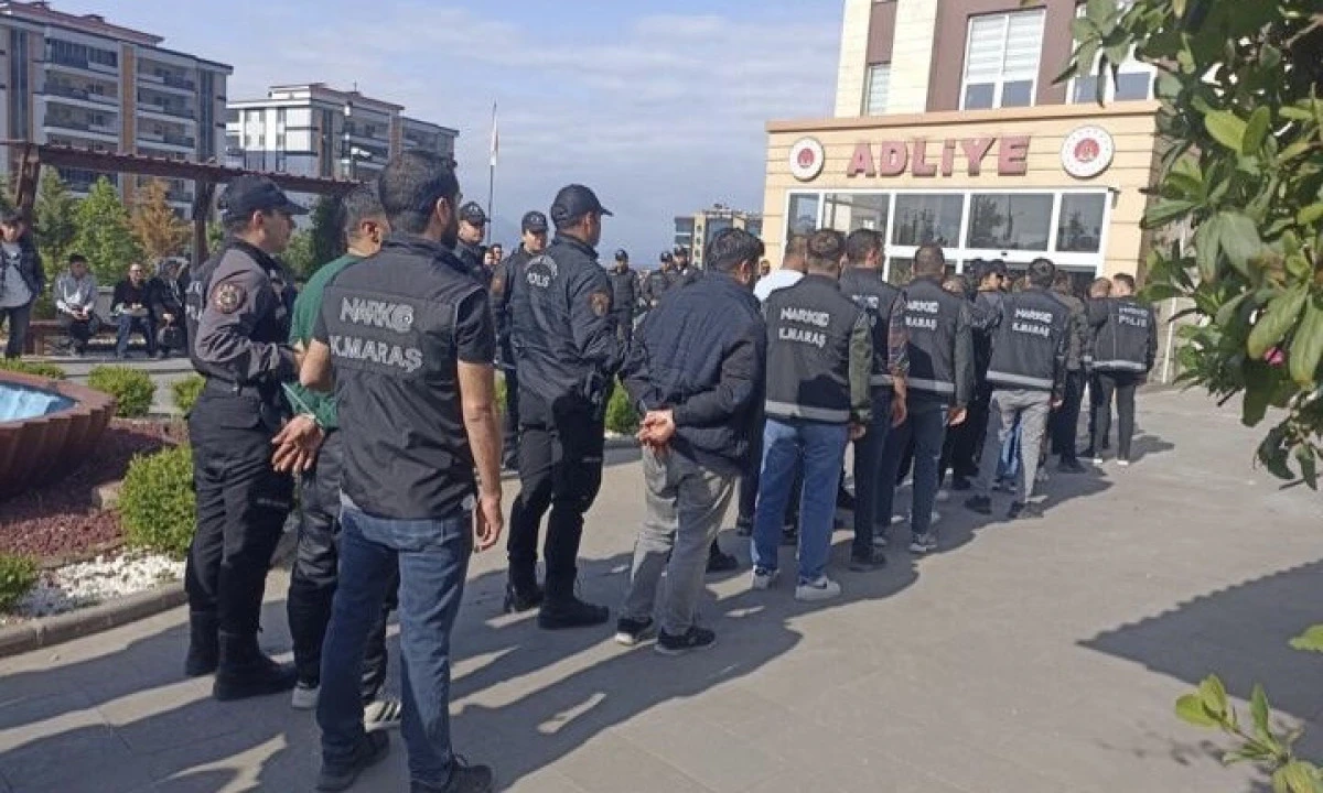 Kahramanmaraş&rsquo;ta zehir tacirlerine b&uuml;y&uuml;k darbe: 45 tutuklama