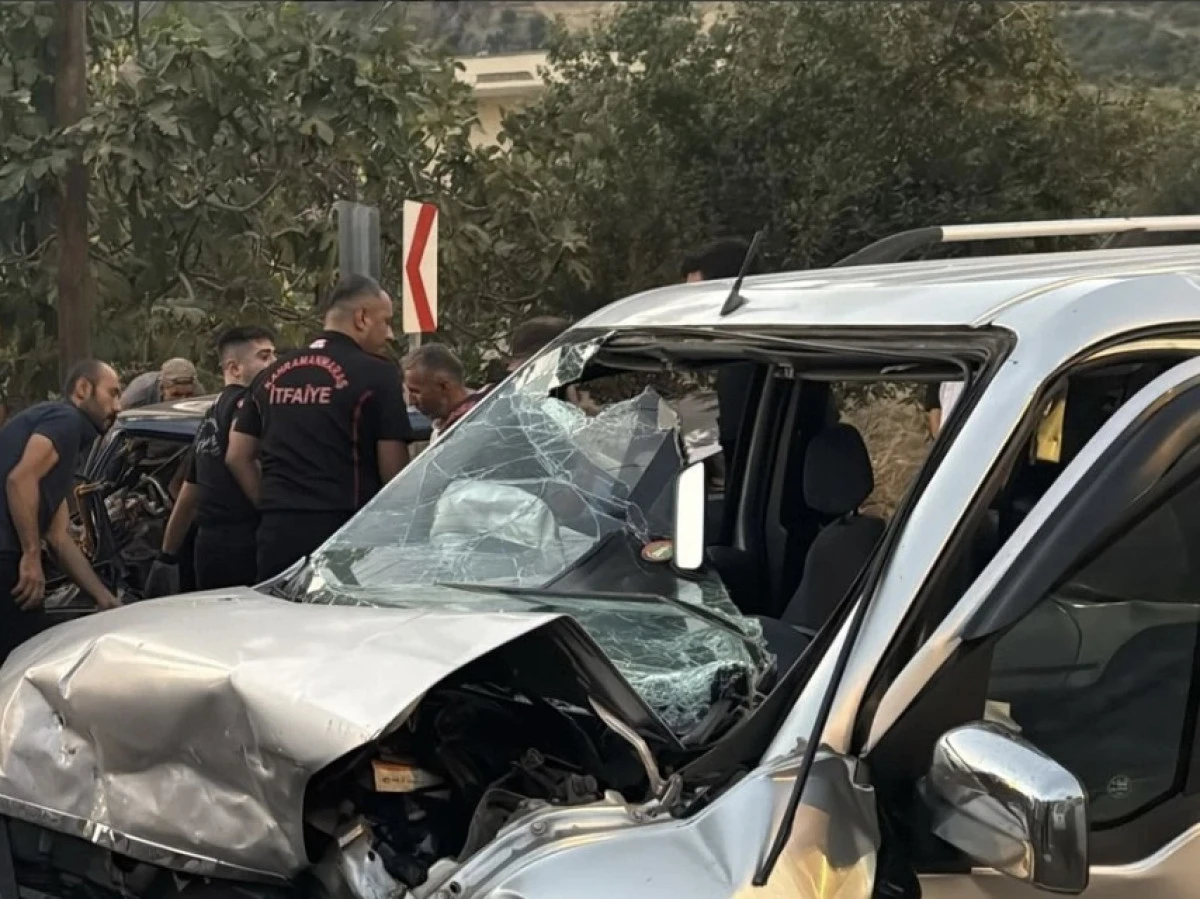 Kahramanmaraş’ta Zincirleme Kaza: Biri Bebek 6 Yaralı