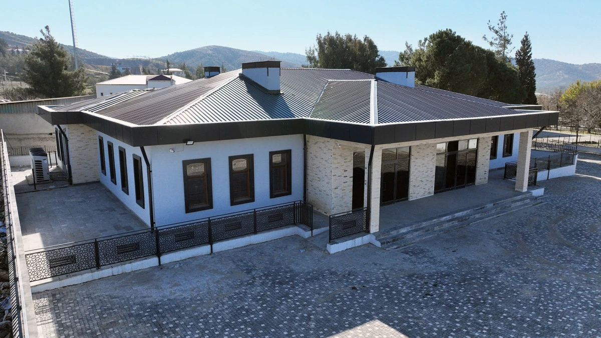 Karacasu Ferhuş Taziyeevi Hizmete Hazırlanıyor