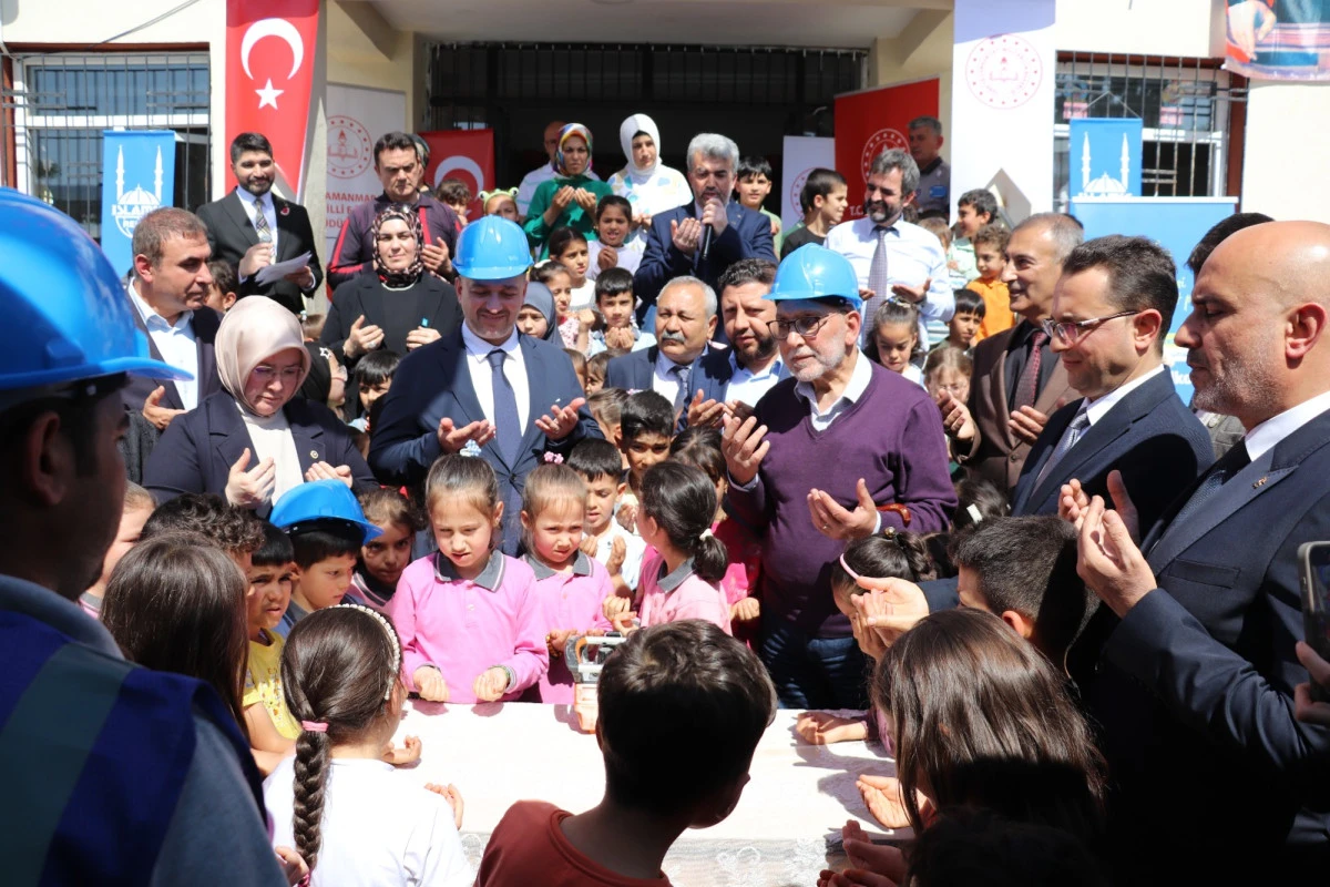 Kayabaşı İlkokulu’nun Temeli Dualarla Atıldı