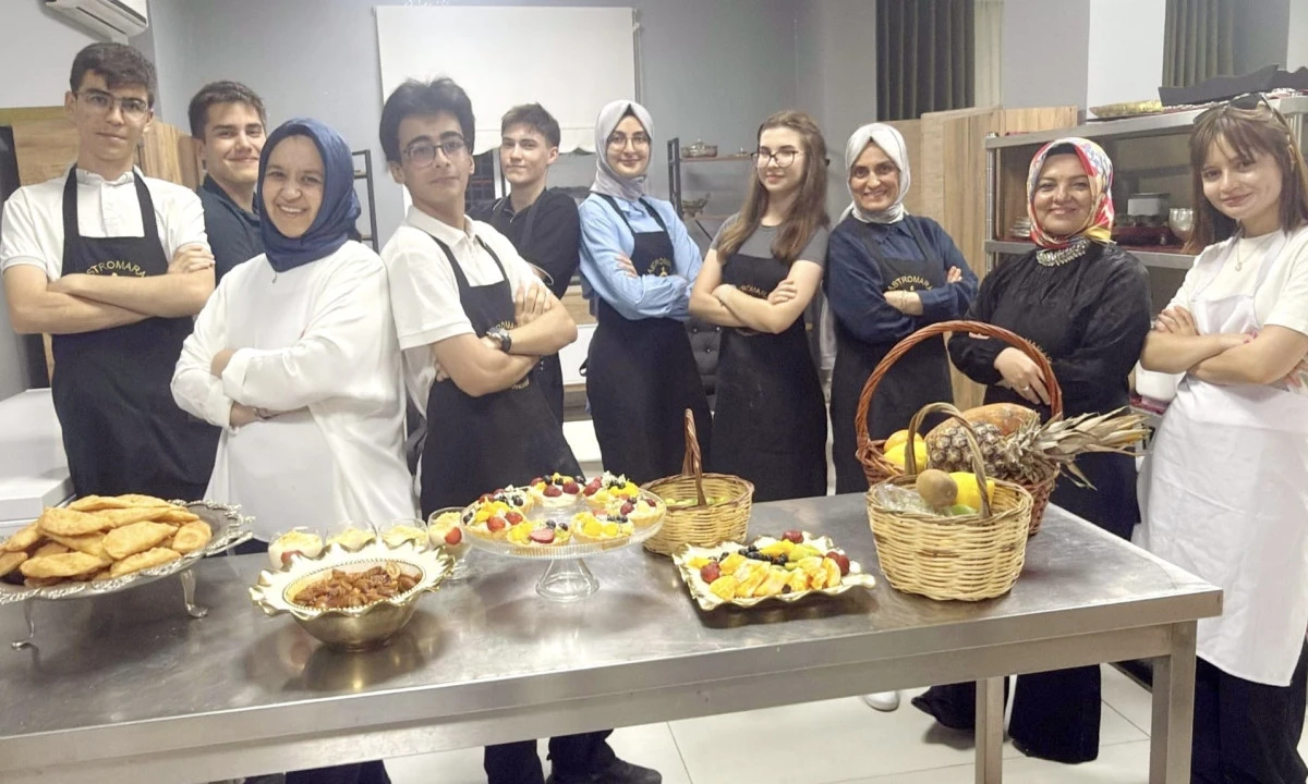 KFL &Ouml;ğrencilerinden Gastromaraş&rsquo;a Anlamlı Ziyaret