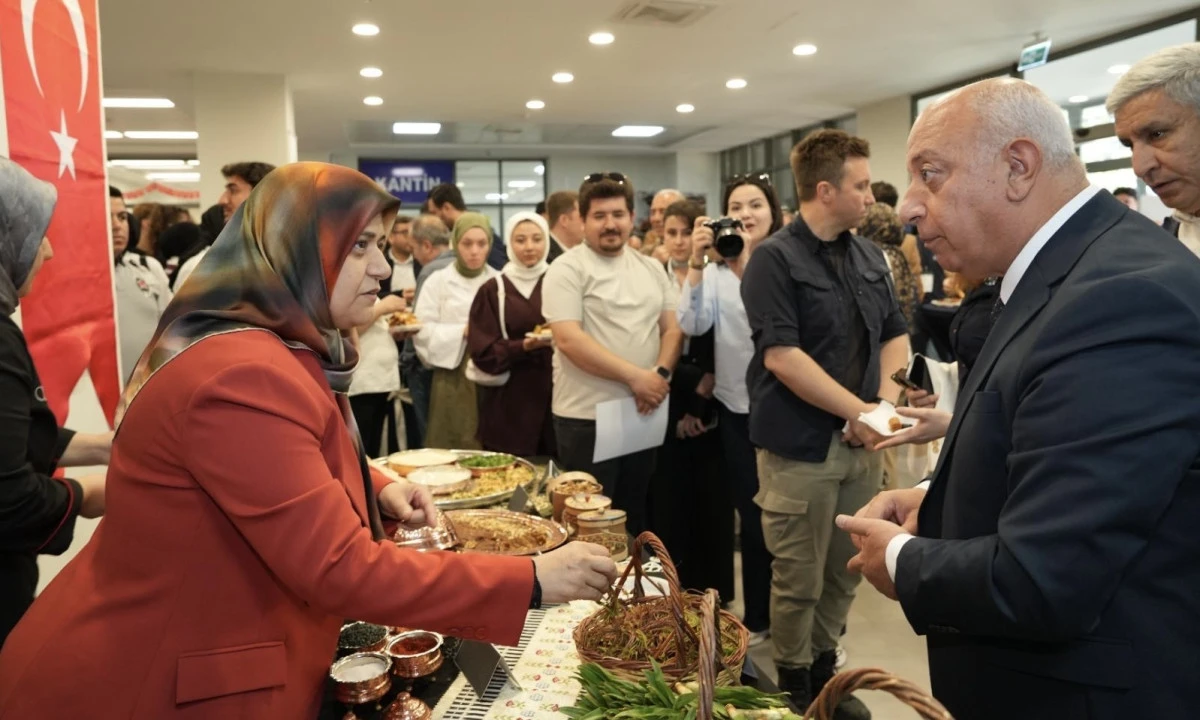 Kİ&Uuml;&rsquo;de Teknoloji ve Lezzet Bir Arada: DOGA GAME JAM ve Gastronomi S&ouml;yleşisi B&uuml;y&uuml;k İlgi G&ouml;rd&uuml;